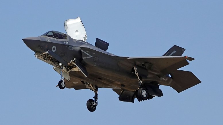 DSC04808 Lockheed Martin F-35B Lightning II ZM144 207sq RAF