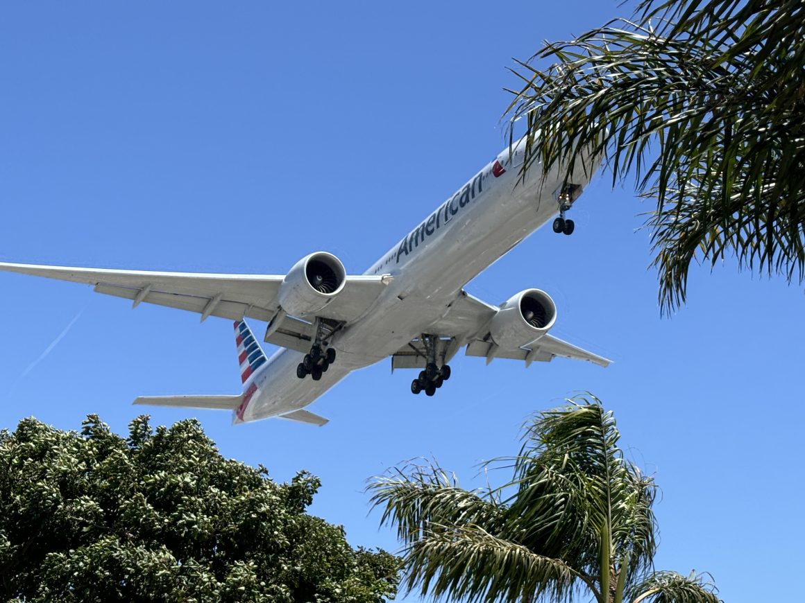 Американские авиалинии Boeing 777-300ER