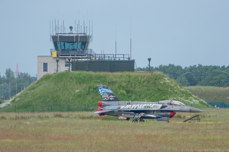 Lockheed Martin F-16D Viper 021 335 Мира ВВС Греции