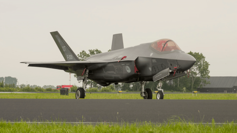 ВВС Нидерландов F-35A F-001